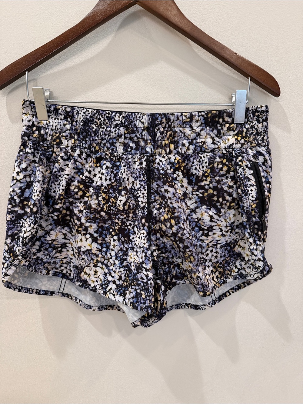 Lululemon Run Speed Short Sz 10